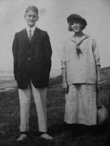 Noel and Dora Carrington, Seaford 1913